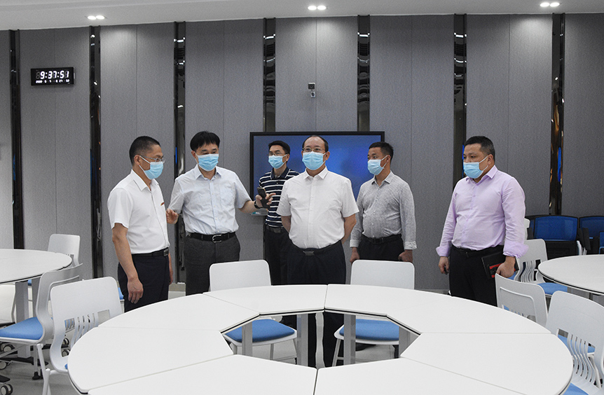 彭希林、张平检查线下教学及疫情防控工作_邵阳头条网