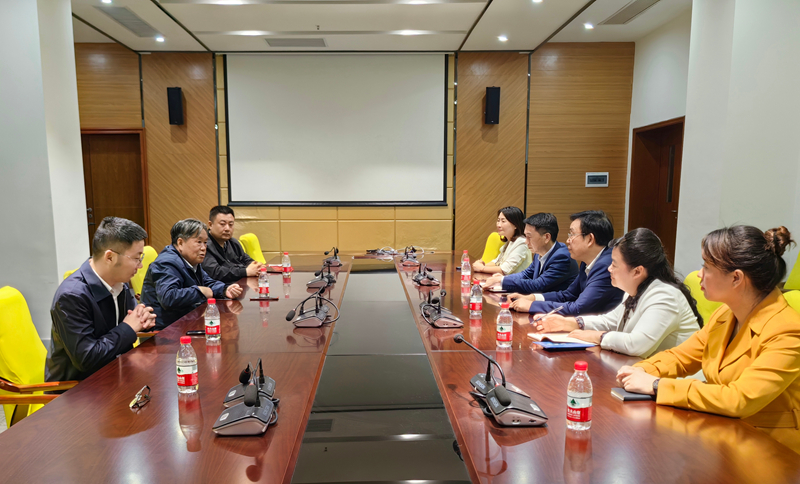 党委书记宁立伟拜访学校名誉校长、中国工程院李国杰院士_邵阳头条网