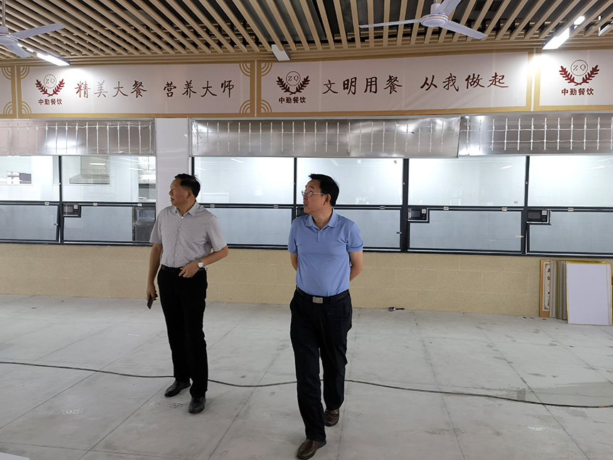 宁立伟带队检查校园安全及开学准备工作_邵阳头条网