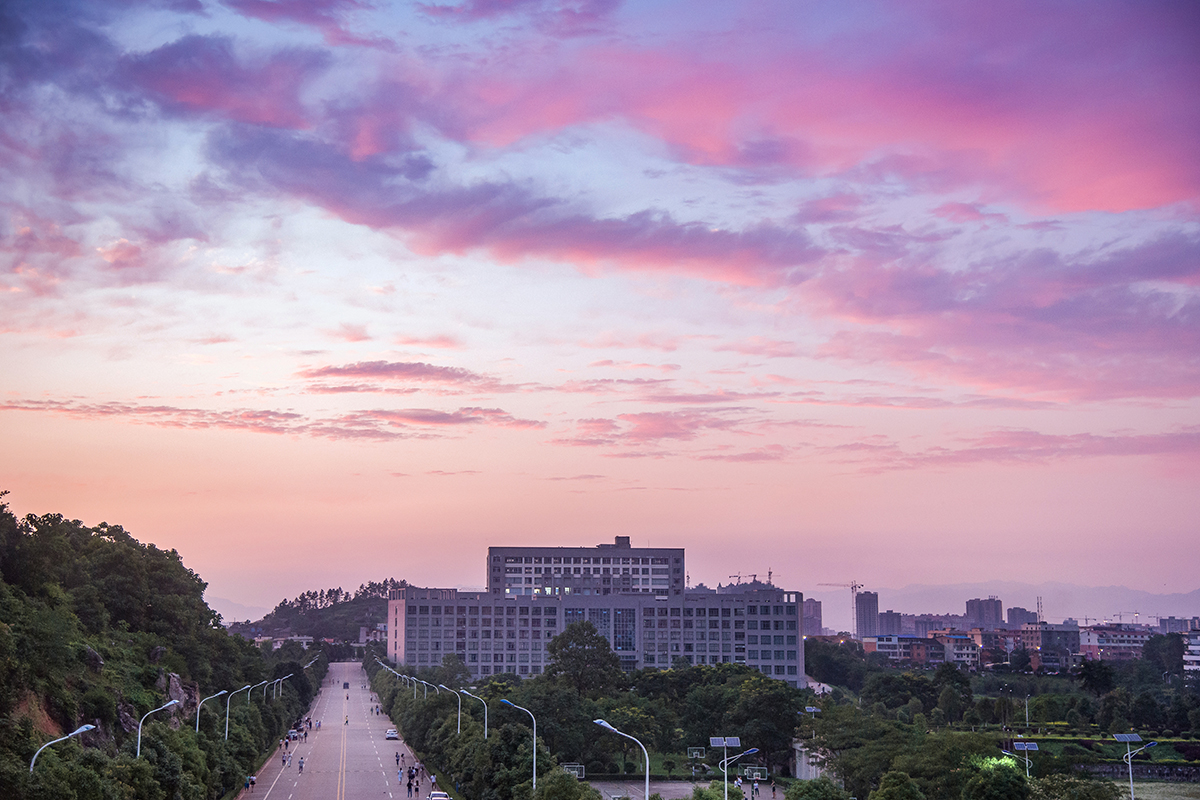 邵阳学院校园风光图片